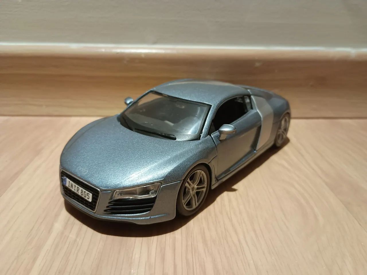 マイスト　Audi  R8 Miniatura audi r8 maisto 1:24 - Hobbies e coleções - JK, Contagem