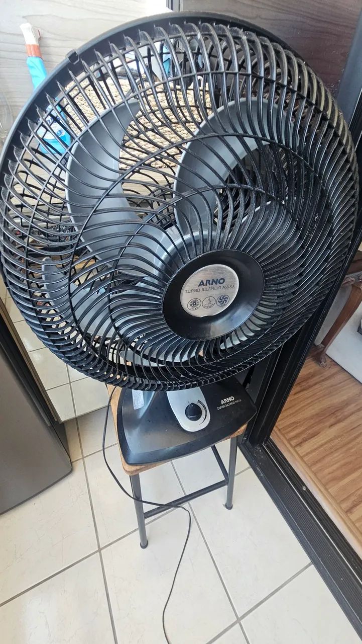 Ventilador Arno de Mesa - Foto 5