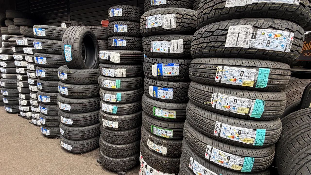 Pneus Xbri a partir de R$239,00