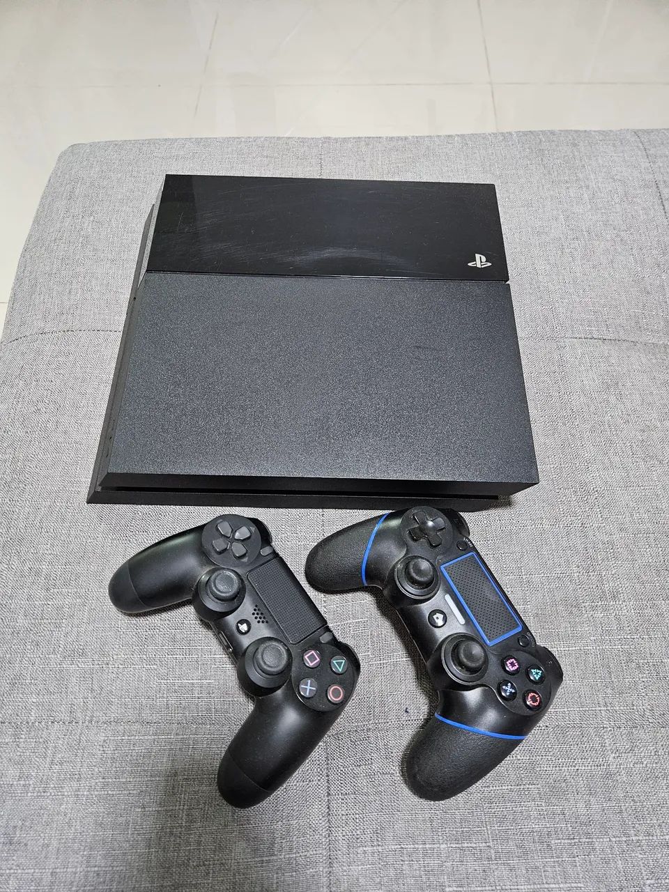 Ps4 500gb 2 controles - Consoles de Vídeo Game - Loteamento Morada