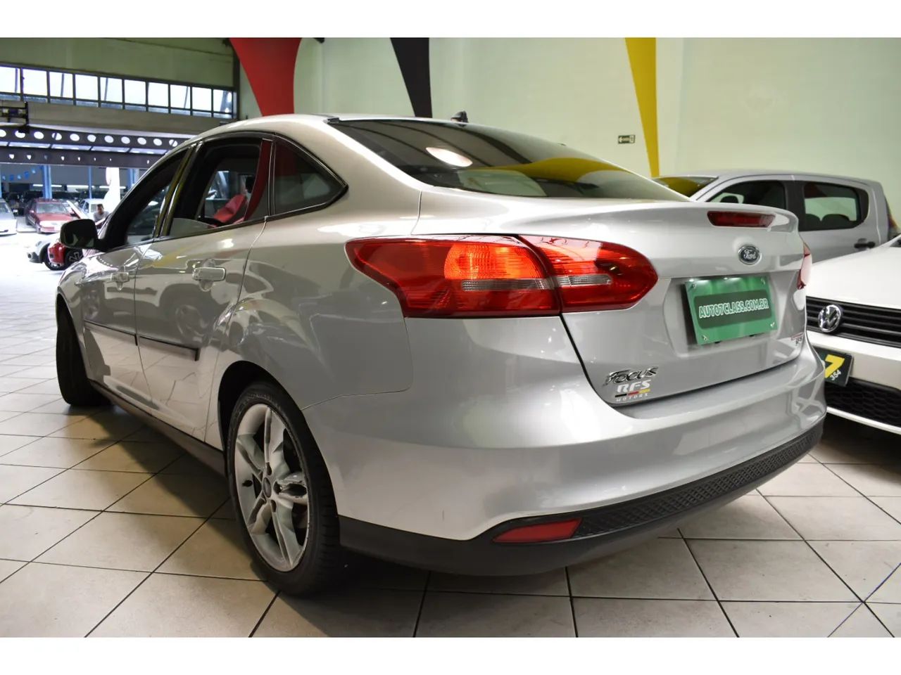 Ford Focus Fastback Se/se Plus 2.0 Flex Aut. 2016 - Foto 2