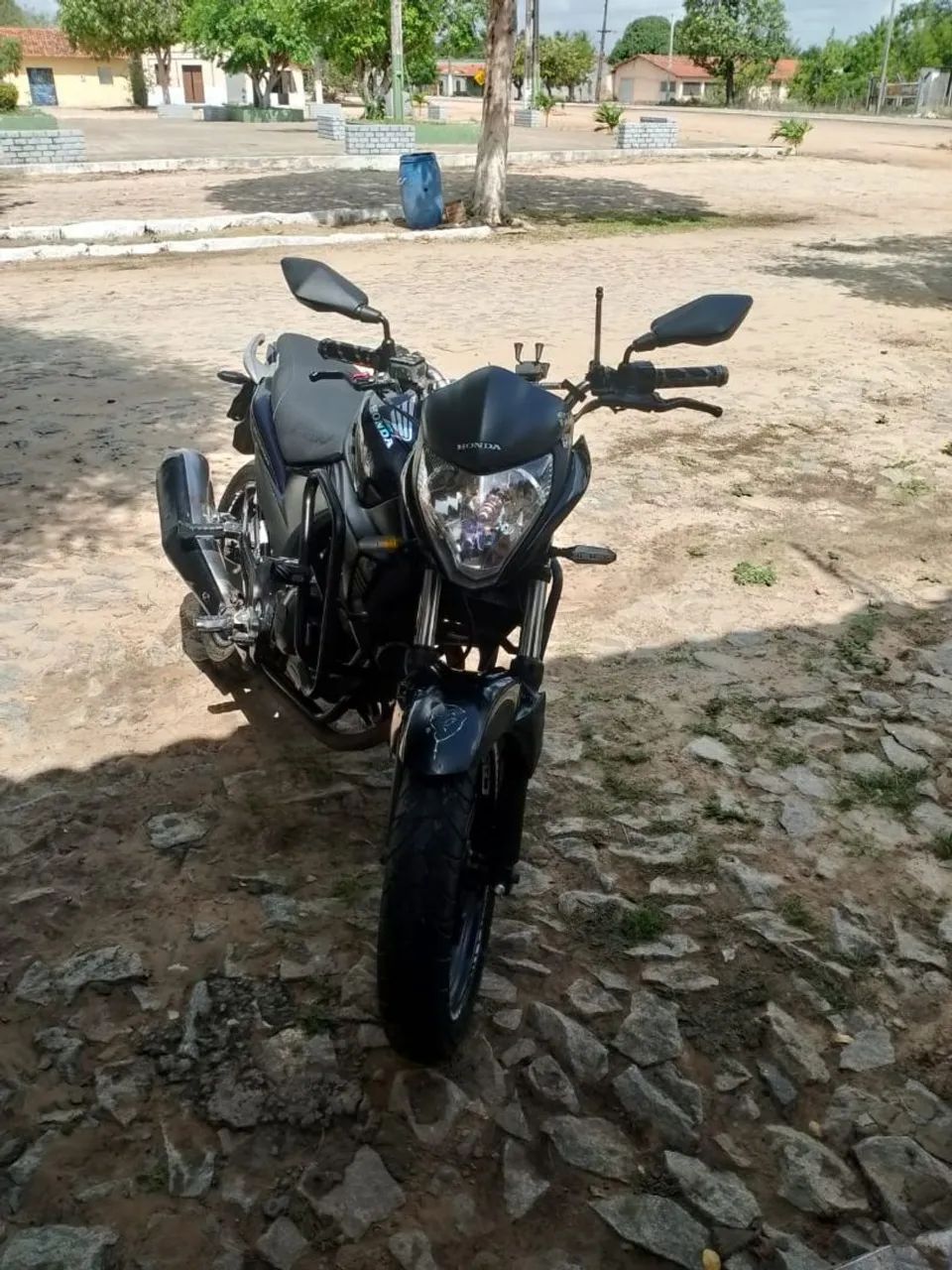 Cb300