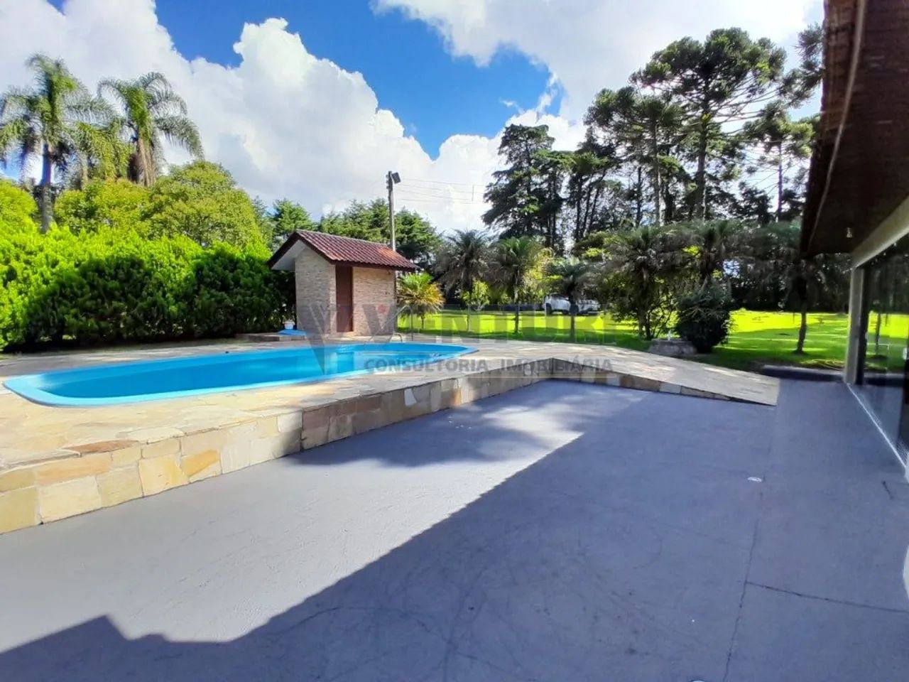 Área 239.216,32m² - Campo Largo da Roseira