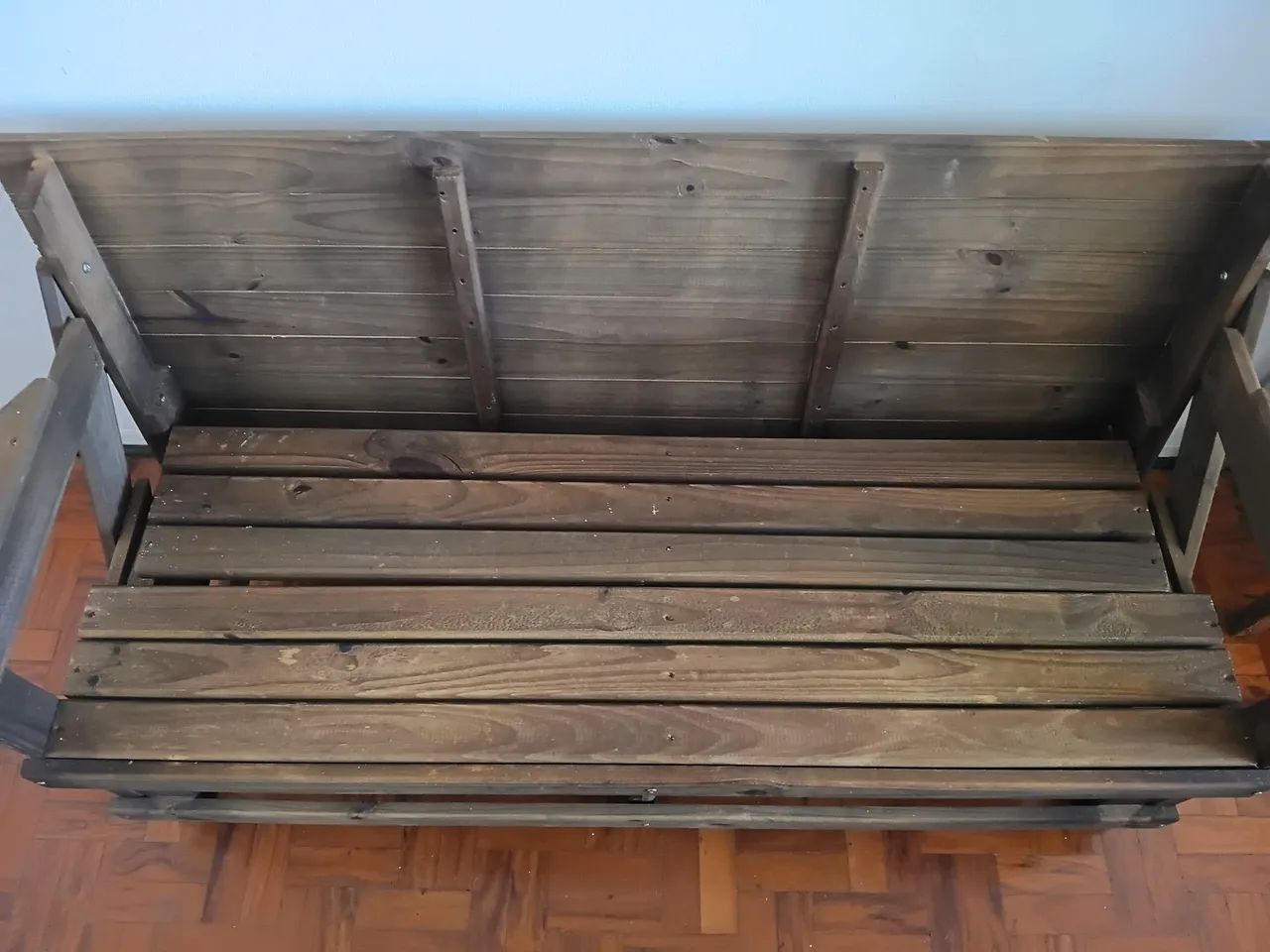 BANCO QUE VIRA MESA ÓTIMO PRESENTE PARA O DIA DOS PAIS - Foto 2