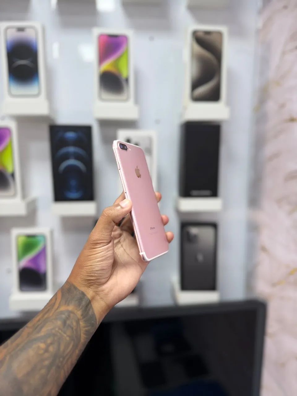 IPHONE 7 PLUS - 128GB ROSE ?450 - Celulares e Smartphones IPHONE 7 PLUS - 128GB ROSE ?450 - Celulares e Smartphones