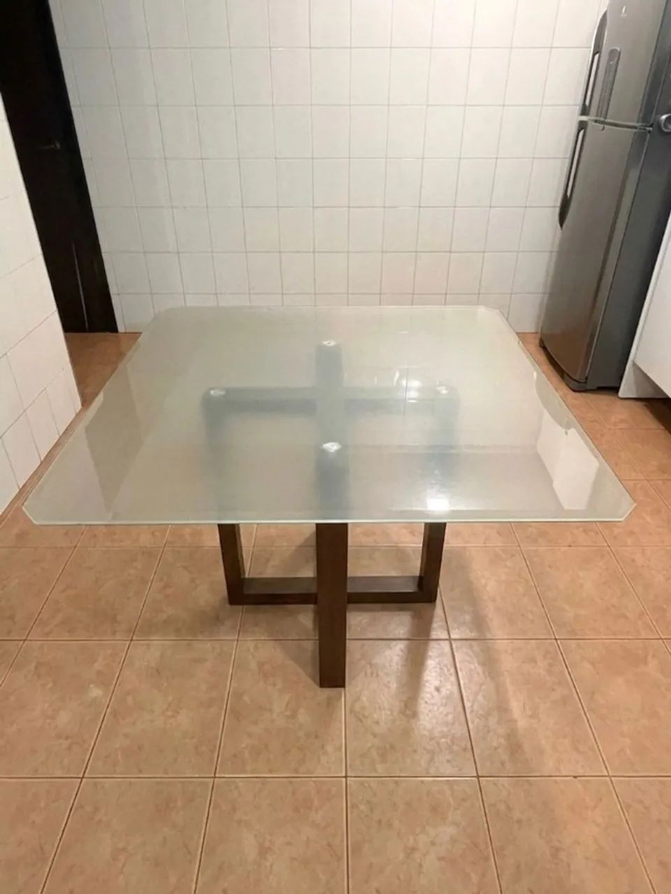 Mesa de jantar tampo vidro temperado - Foto 2