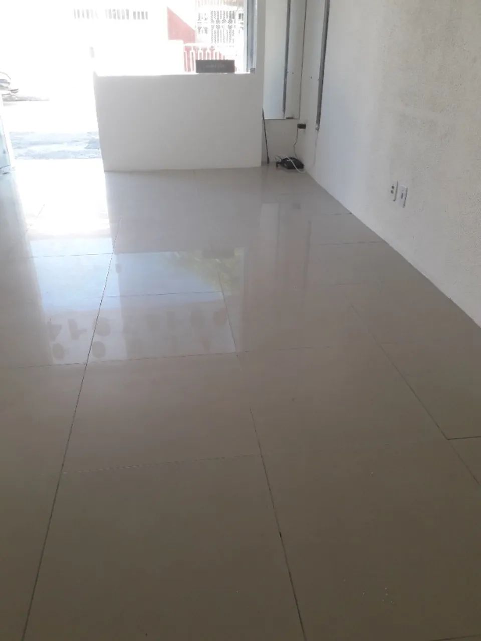 Alugo Sala Comercial perto da Hermes Fontes - Foto 4