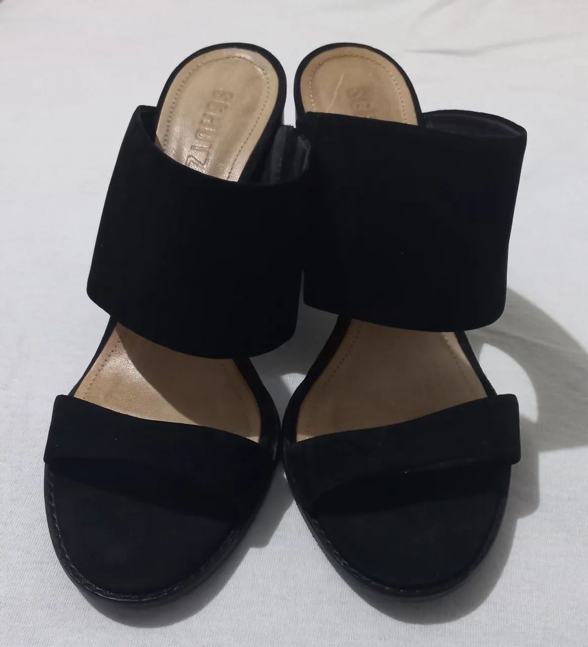 Mule Schutz Preto