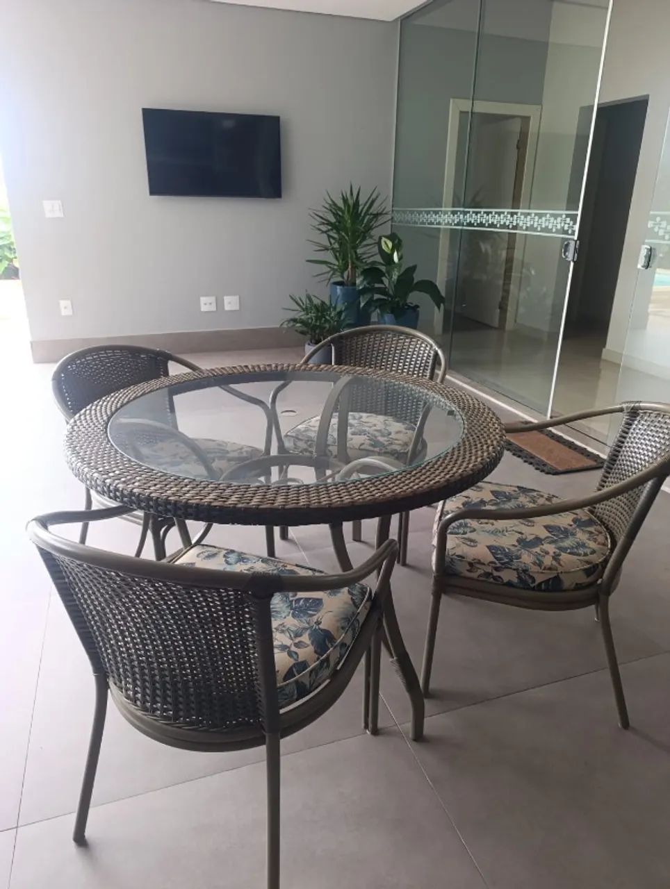 Mesa com 4 cadeiras área externa  - Foto 3