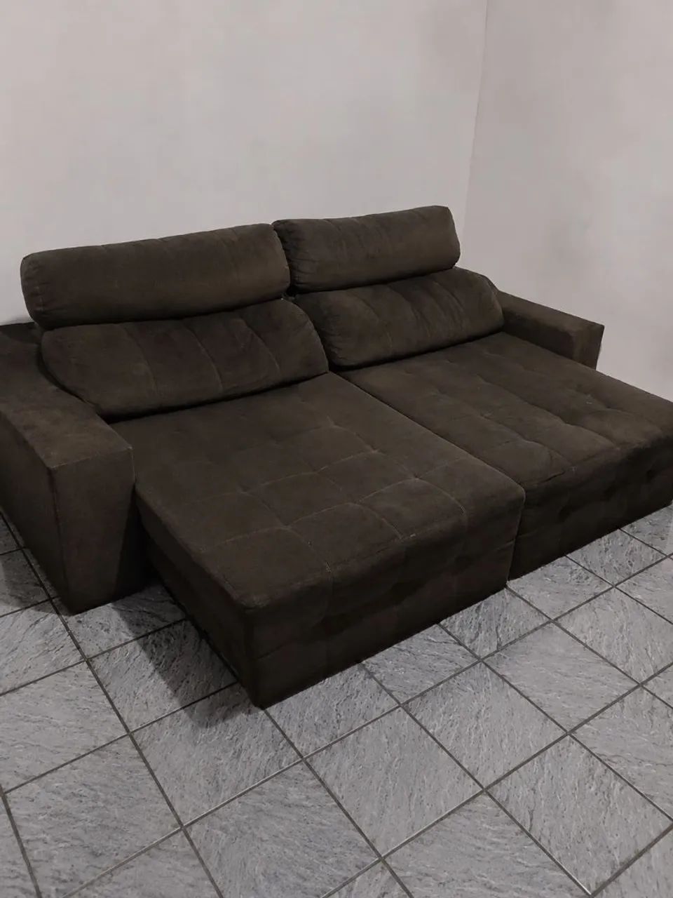 Brown Reclining Sofa468251213919703040