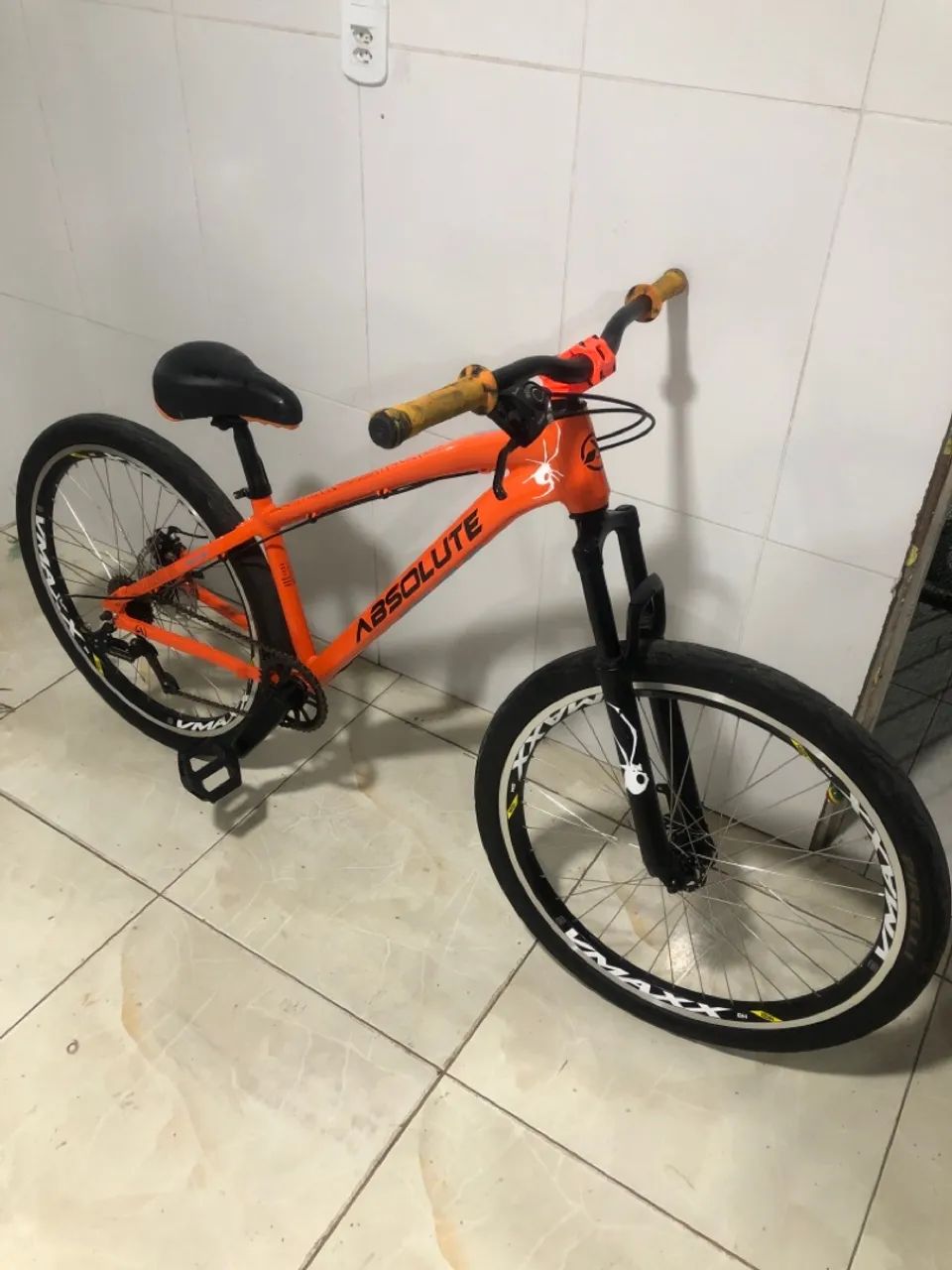 Bicicleta Brutus Absolute laranja - Foto 2