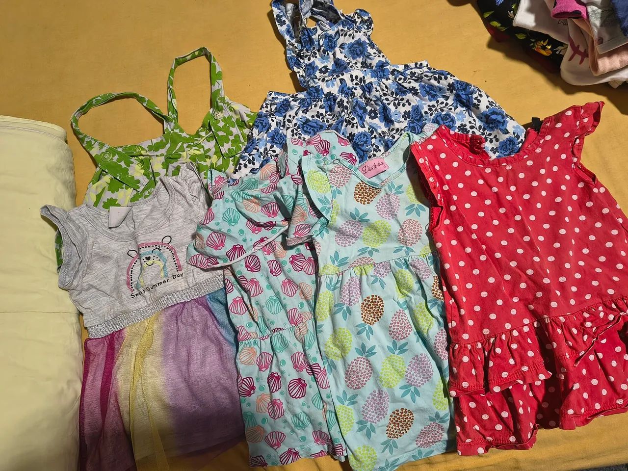 Lote de menina tamanho M e G  - Foto 5