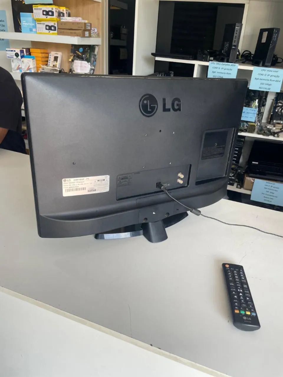 monitor tv digital HDMI LG  24 polegadas led /hdmi/usb perfeito com garantia e nf - Foto 2