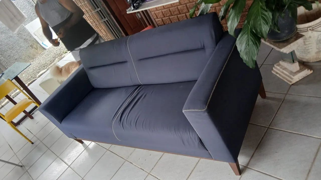 Sofá 2 lugares recém reformafo - Foto 2