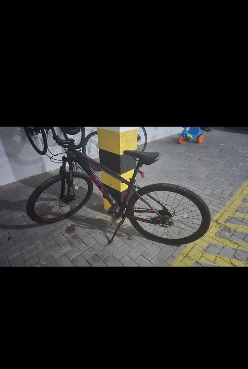 Bicicleta OX tam 17 aro 29 com itens shimano com marcha