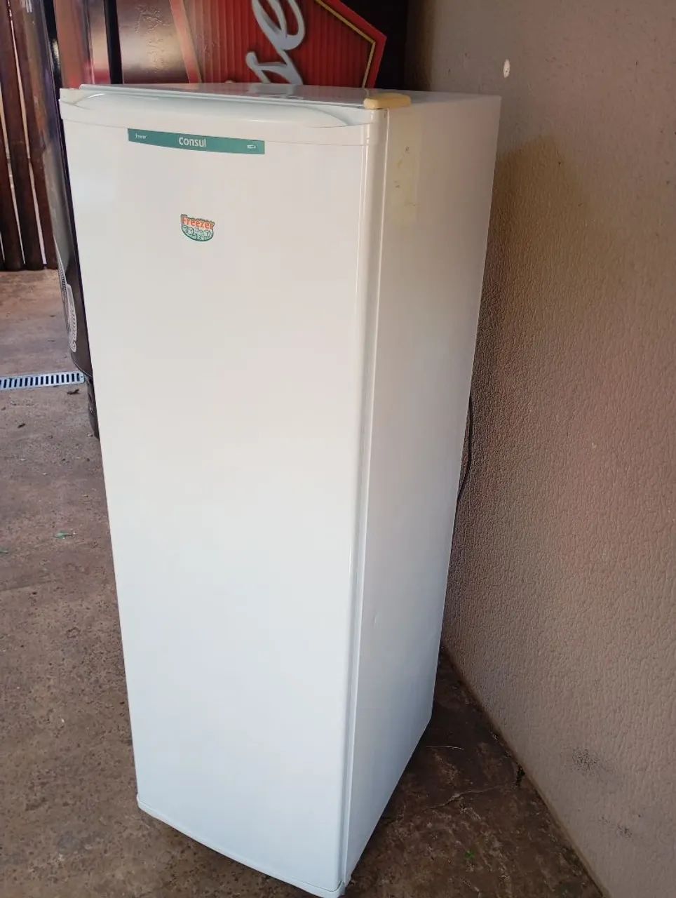 Freezer vertical pequeno - Foto 3