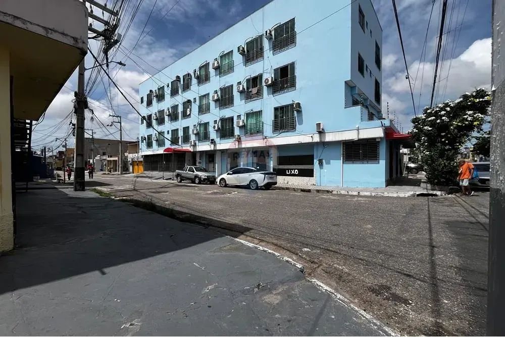 Edifício Multifamiliar com 26 apartamento, Garagem, Investimento, Porteira Fechada, Pedrei - Foto 2