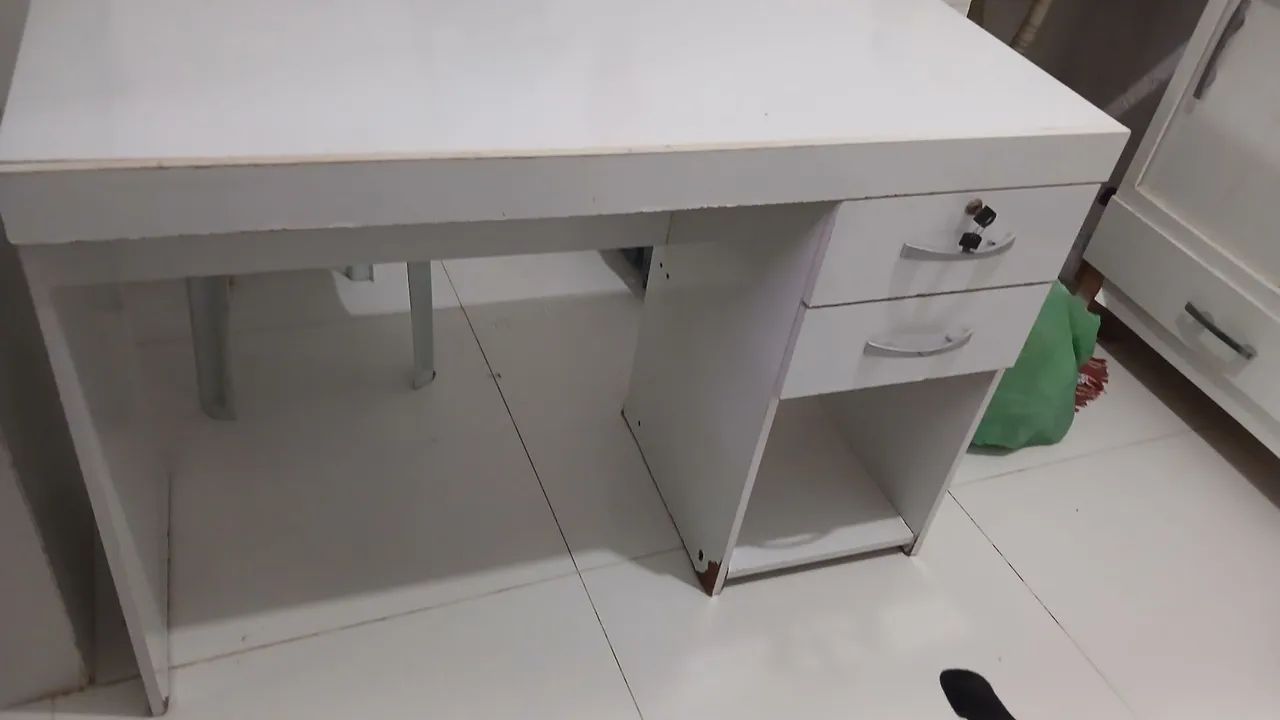 Escrivaninha  - Foto 2