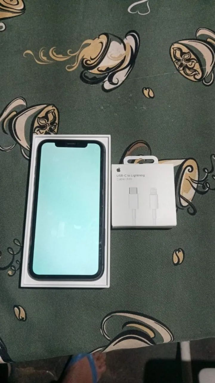 iPhone 11 super conservado 128 GB bateria 100% - Foto 2