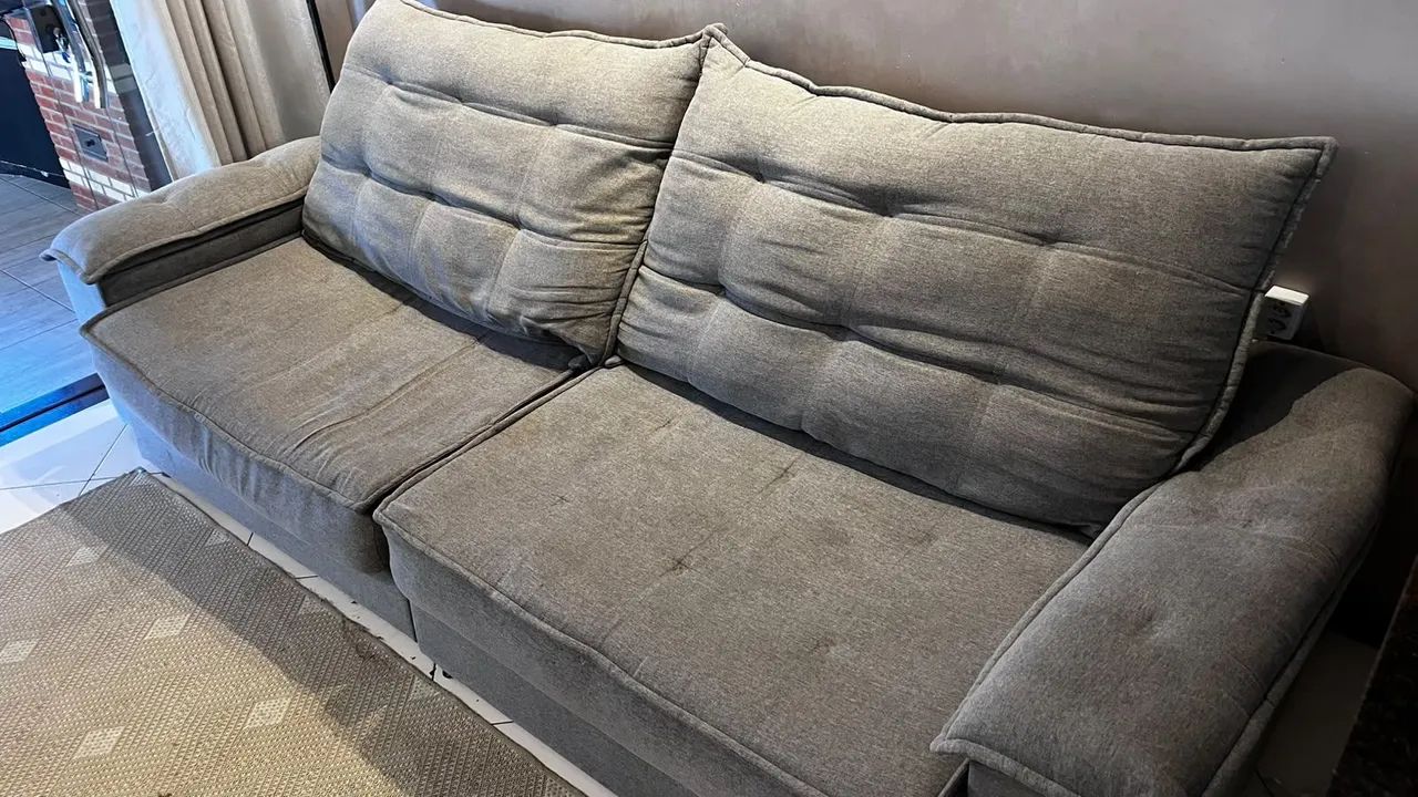 OPORTUNIDADE - Vendo Lindo Sofá - 2,90 m - Foto 3