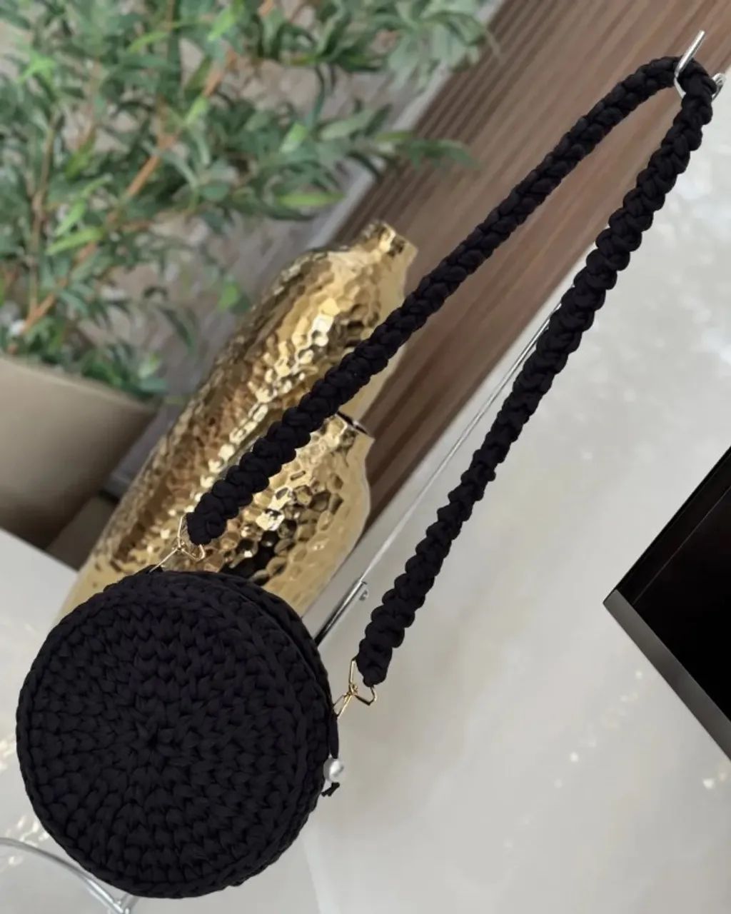 Bolsa Crochê Redonda Preta Feminina Alça Estilo Moderna - Foto 4
