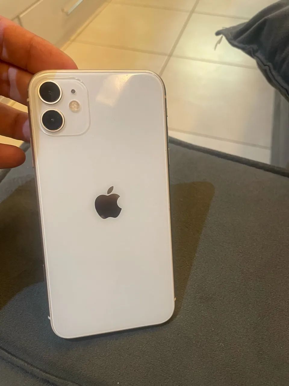 iPhone 11 64G - Foto 4