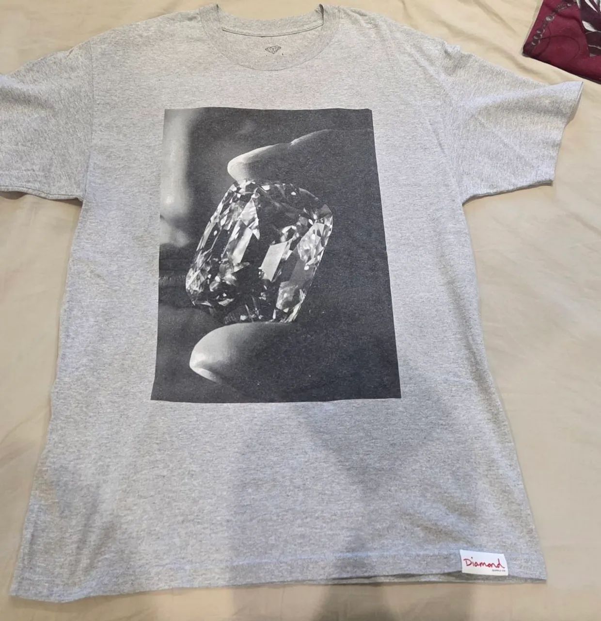 Camiseta Diamond rara skate - Foto 2