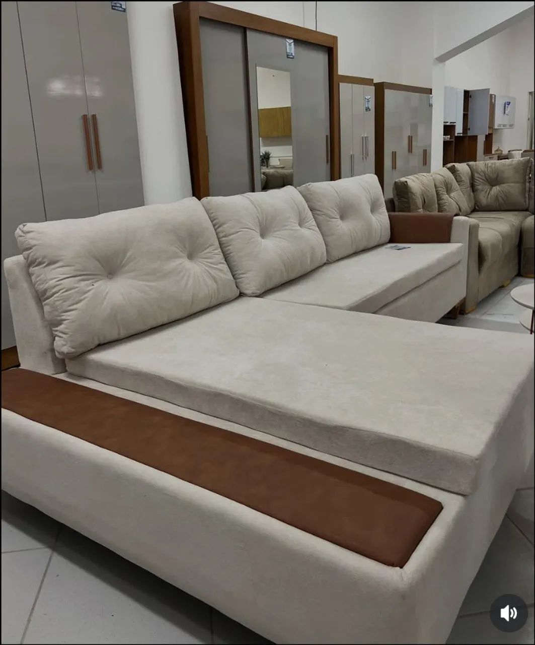 Sofá Living Bare Com Deckr Almofadas Soltas - Novo e embalado!!