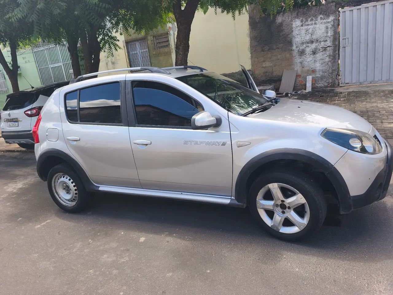 Renault Sandero 2010