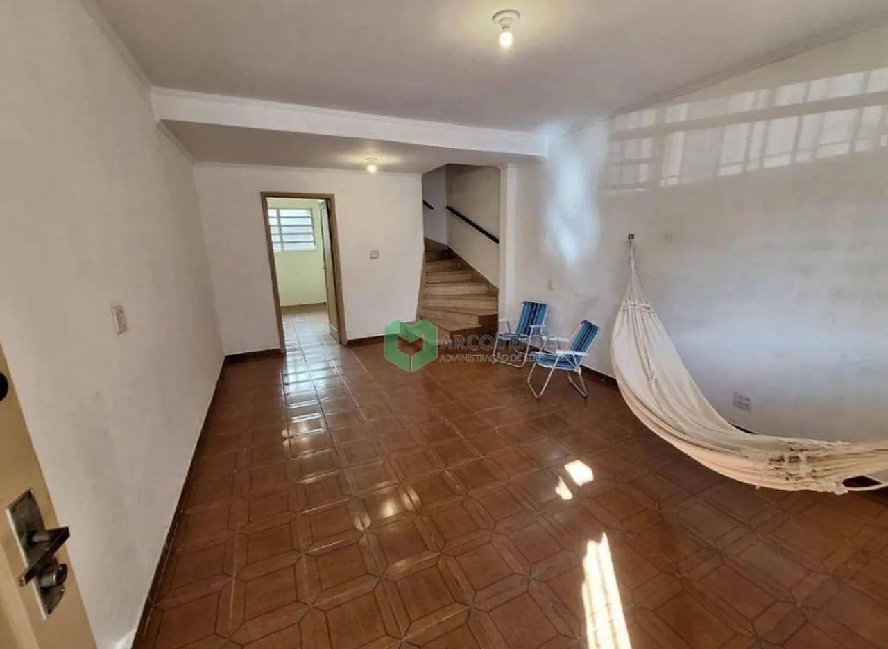 Casa com 3 Dormitórios em Rua Tranquila - Foto 4