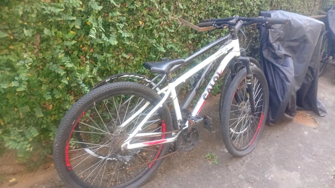 2 bicicleta com avarias - Foto 3