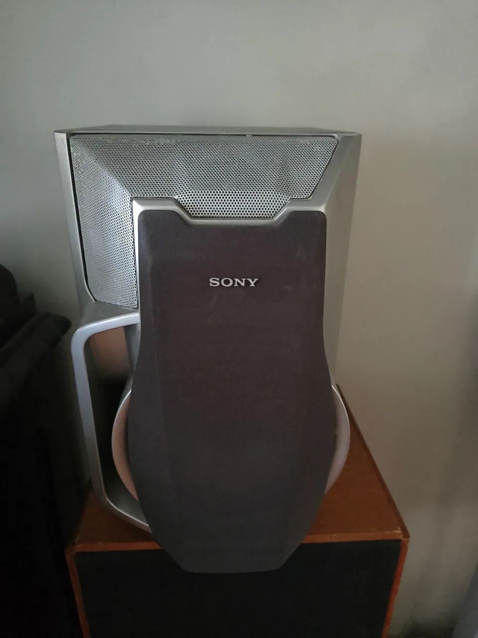 1 Par de caixas acusticas Sony SS-GRX800