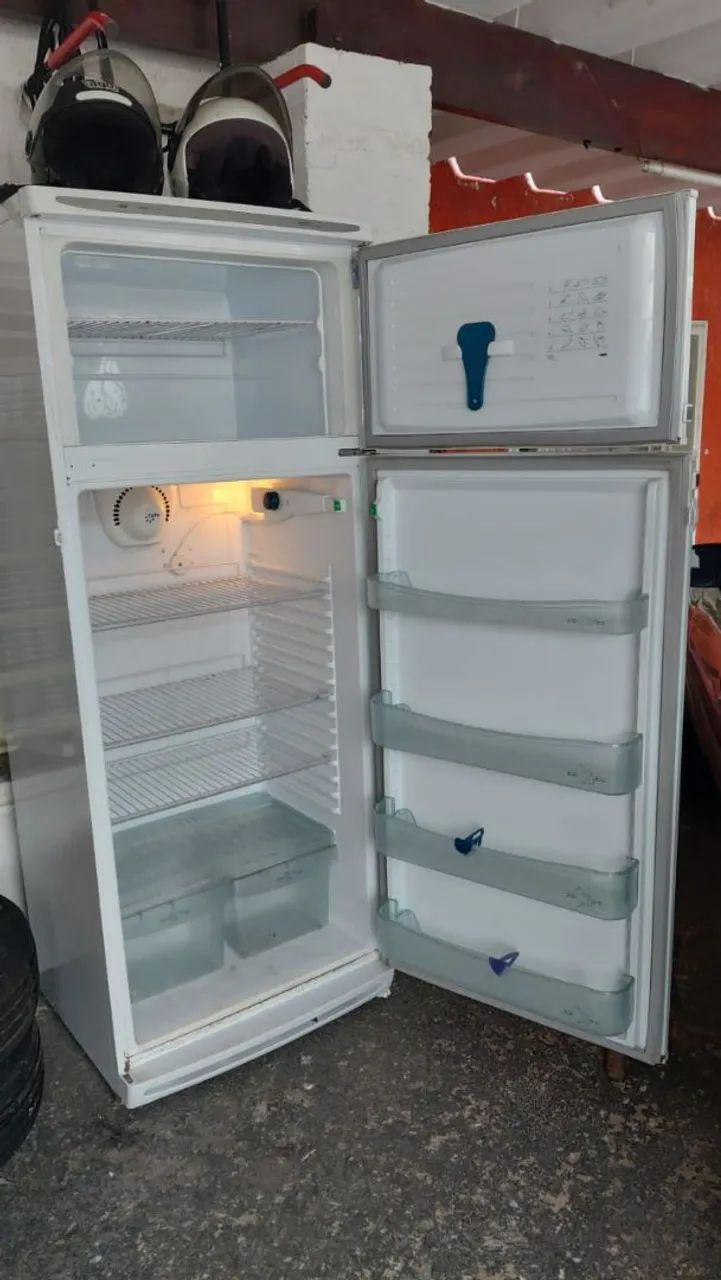 Geladeira DAKO - Foto 4