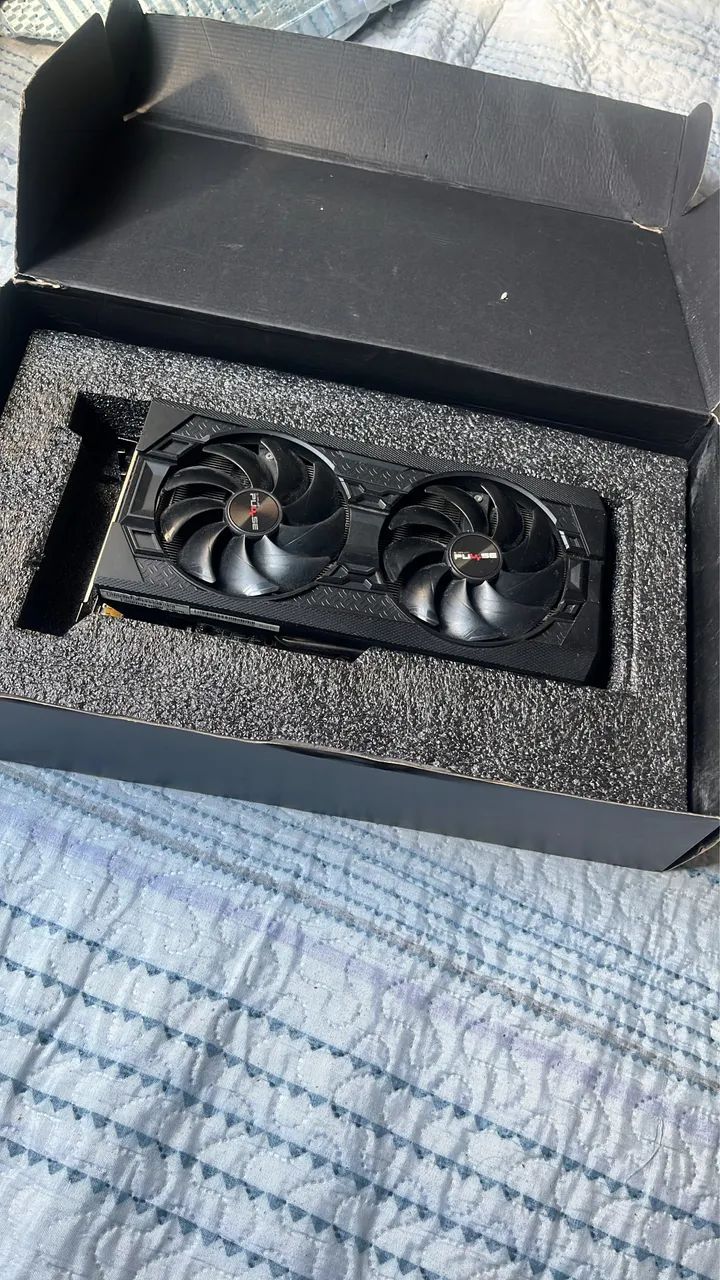 RX5700 XT SAPPHIRE - Foto 2