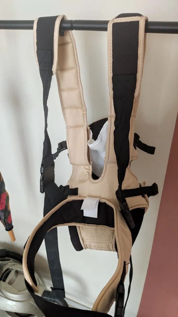 Canguru para Bebê Confortável e Ajustável - Semi Novo - Foto 5