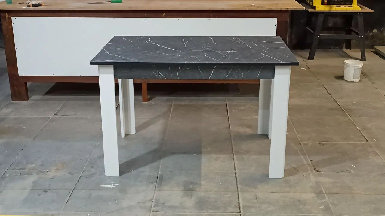 Mesa 100% MDF
