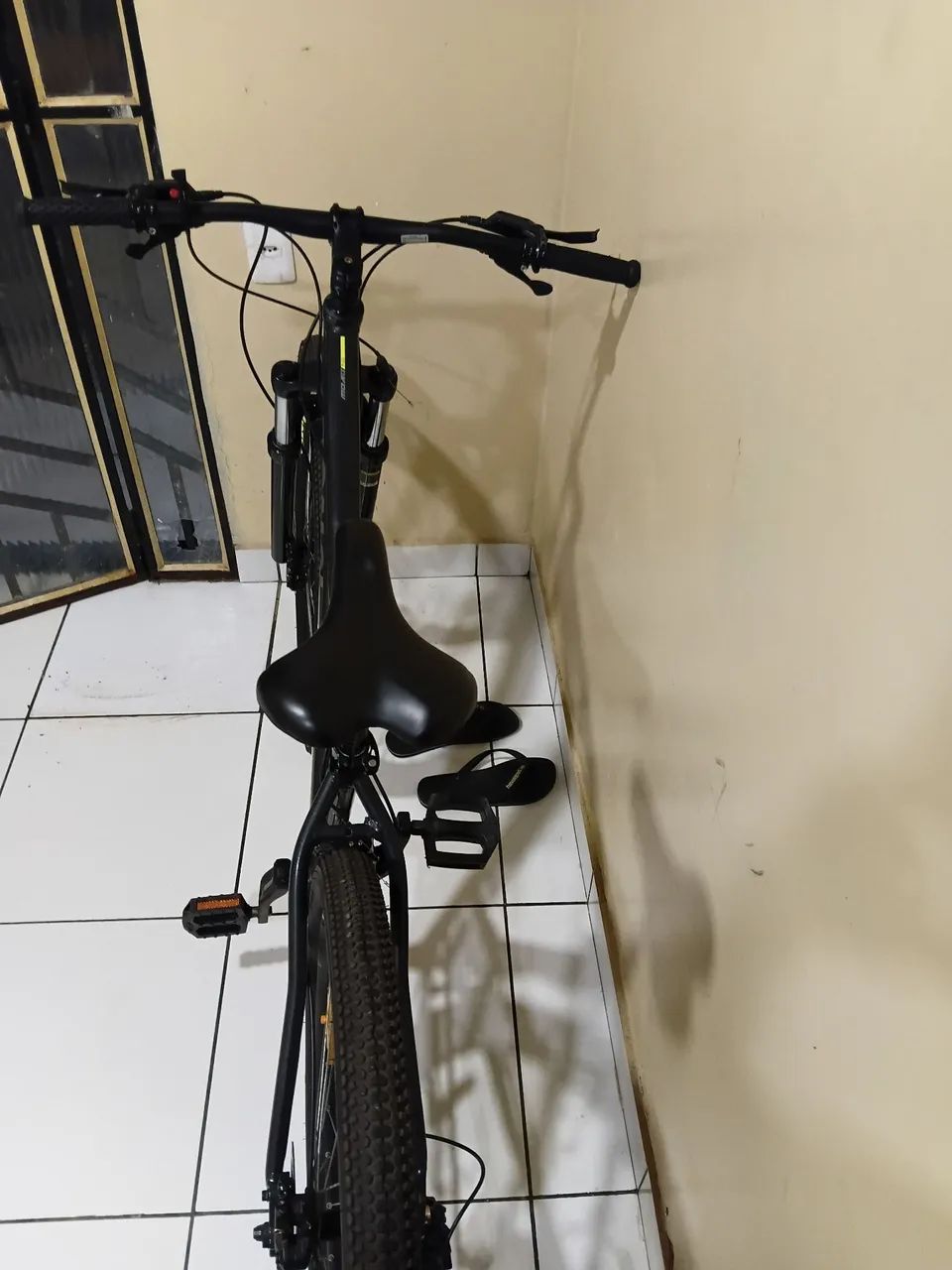 Vendo moutanbike aro 20 quadro 19 - Foto 4