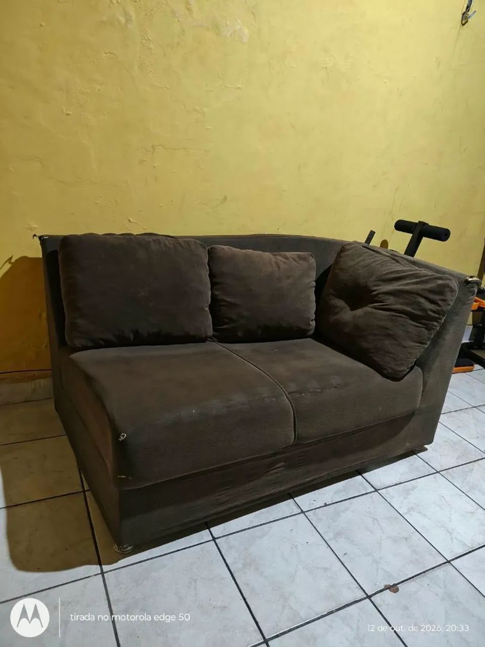 Sofá de 2 Lugares Marrom - Usado