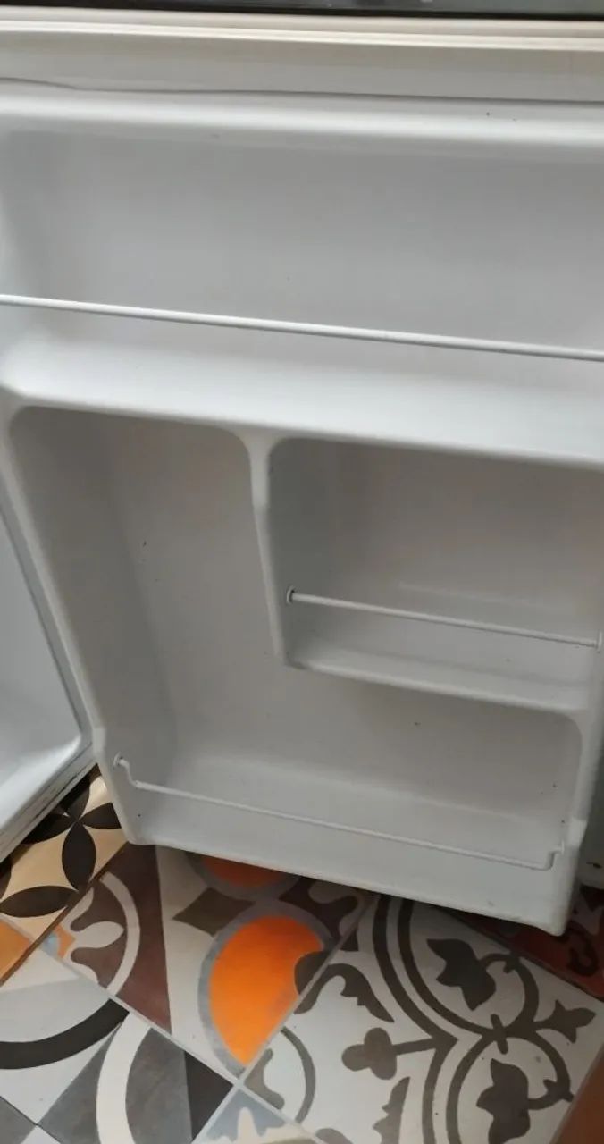 Frigobar Philco 68L novo  - Foto 2