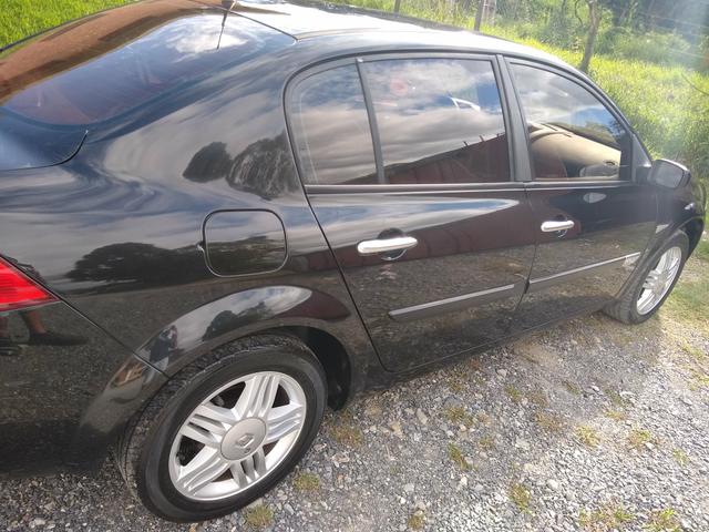 carro Vendo e Troco - Foto 6