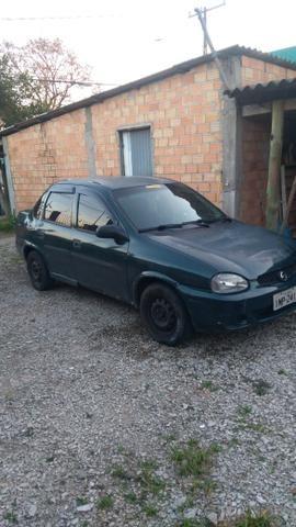 Corsa Sedan 2000 1.6 com GNV