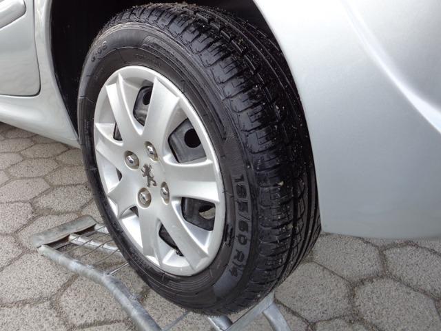 Peugeot - 207 1.4 XR Completo - 2013 - Foto 2