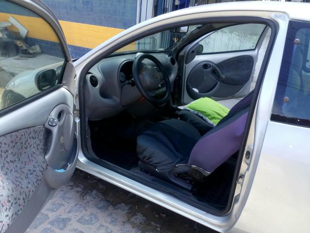 Vende se um Ford Ka 2001 - Foto 3