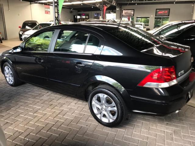 CHEVROLET VECTRA ELEGANCE 2.0 8v(FLEXPOWER) 4p 2011 - Foto 6