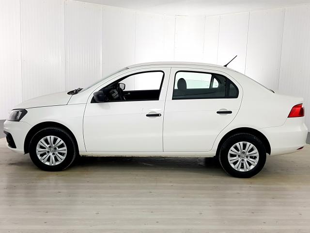 VolksWagen VOYAGE Trendline 1.6 T.Flex 8V 4p - Branco - 2018 - Foto 3