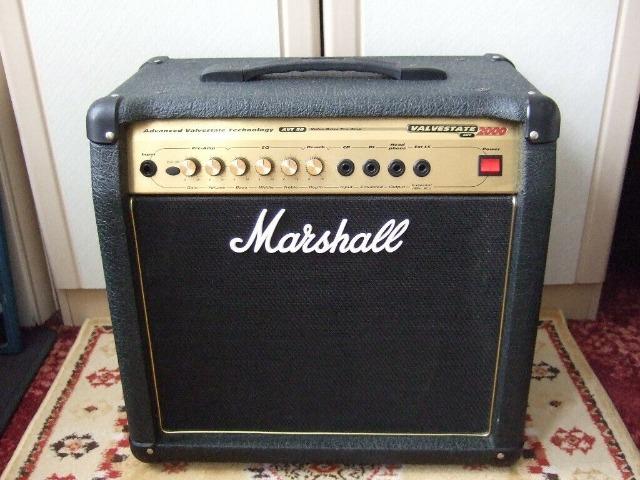 Amplificador Marshall AVT20