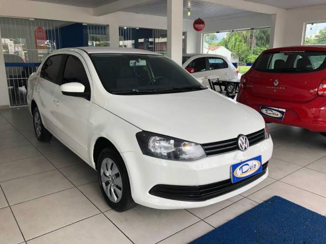 Volkswagen Voyage 1.0/1.0 City Mi Total Flex 8V 4p - Foto 2