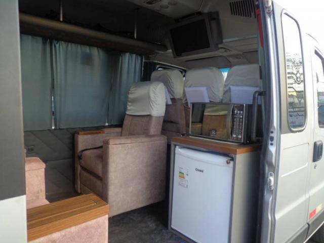 Fiat Ducato MINIBUS 2.3 TETO ALTO TRASFOMADO - Foto 2