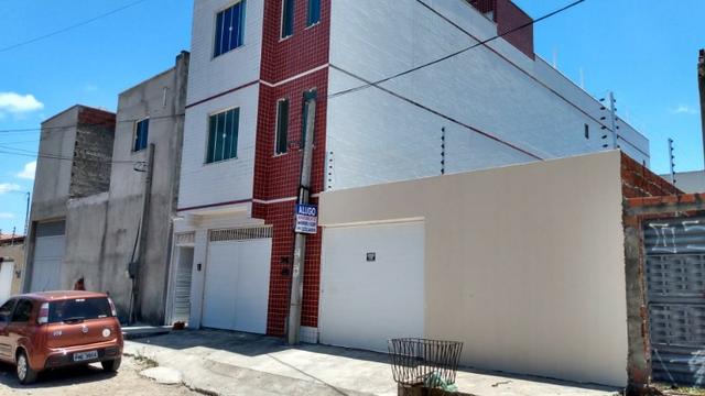 Apartamento com ótima localização na Maraponga, água e iptu incluso, 1 vaga garagem - Foto 14