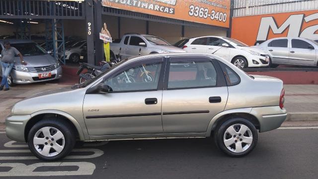 CHEVROLET CLASSIC 2005/2006 1.0 MPFI LIFE 8V ÁLCOOL 4P MANUAL - Foto 4